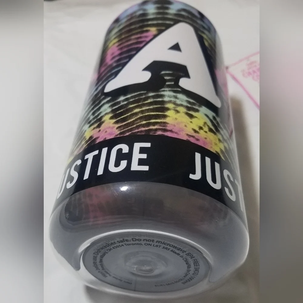 Justice My Water Bottle Changes Color 34 OZ.